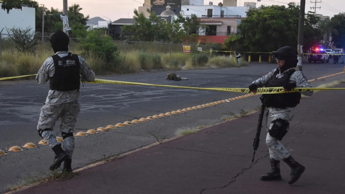 The kidnapping of El Mayo Zambada has left more than 3000 dead and 4000 missing in Sinaloa