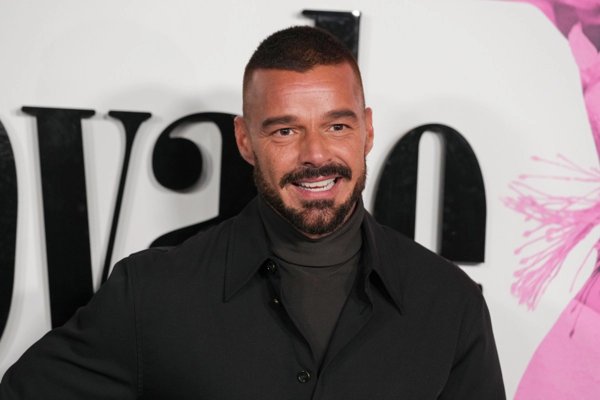 Ricky Martins son asks to stop comparing him to his father
