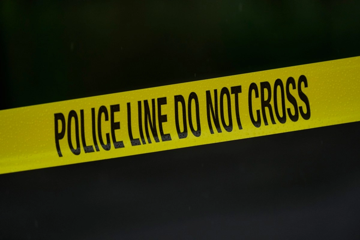 Three men shot to death in Los Angeles apartment