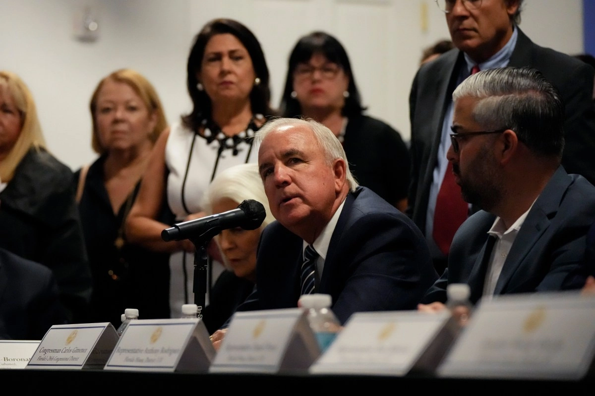 Republican congressman accuses Sheinbaum of challenging Trump's Cuba policy