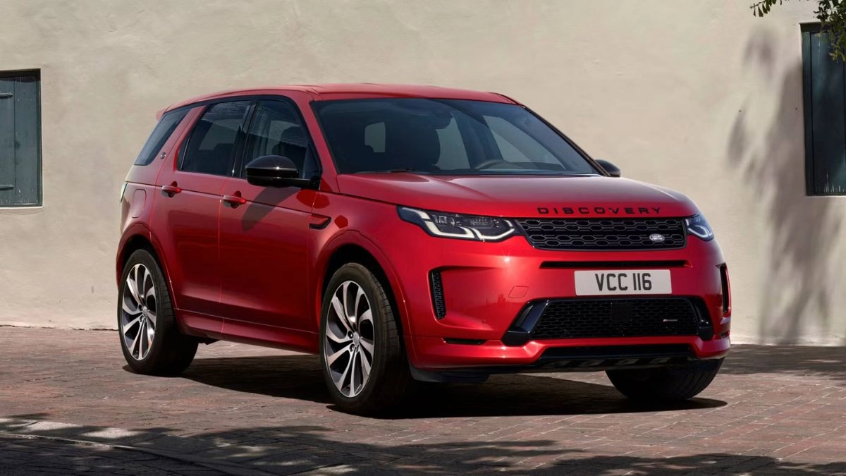 The Land Rover Discovery Sport already has a date to leave the market