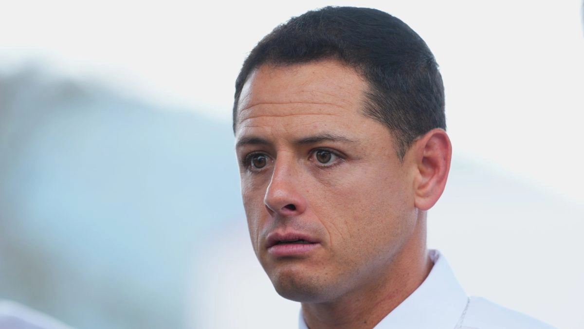 Chicharito Hernández accuses the press after his controversial attacks on Chivas