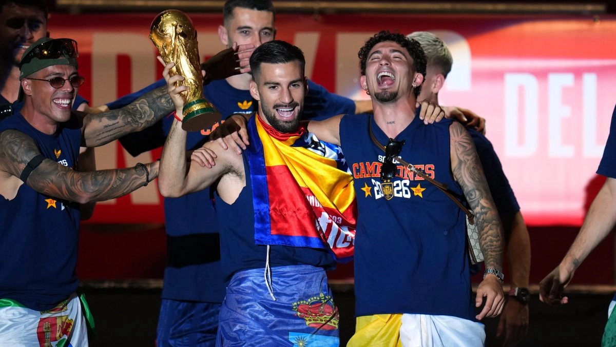 Fabián Ruiz, the footballer who won six titles in the season