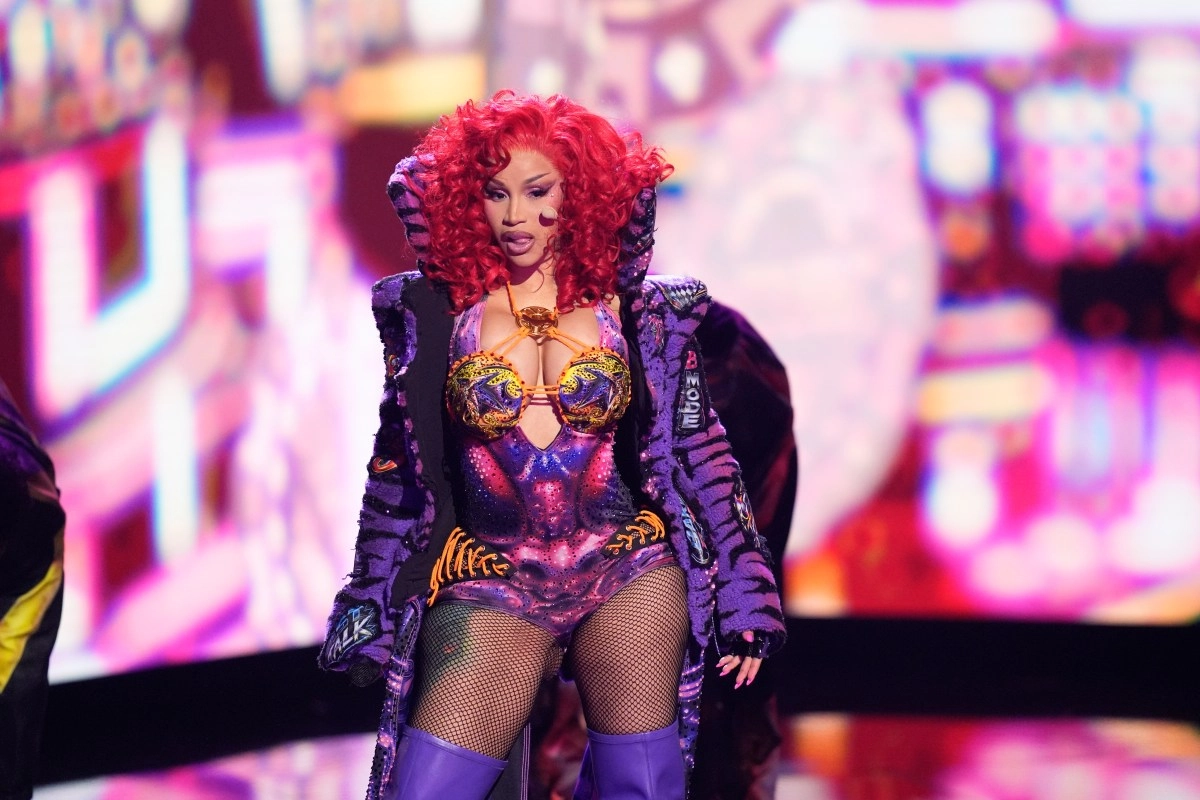Cardi B celebrates her Dominican roots in her new song “Ah ha!”