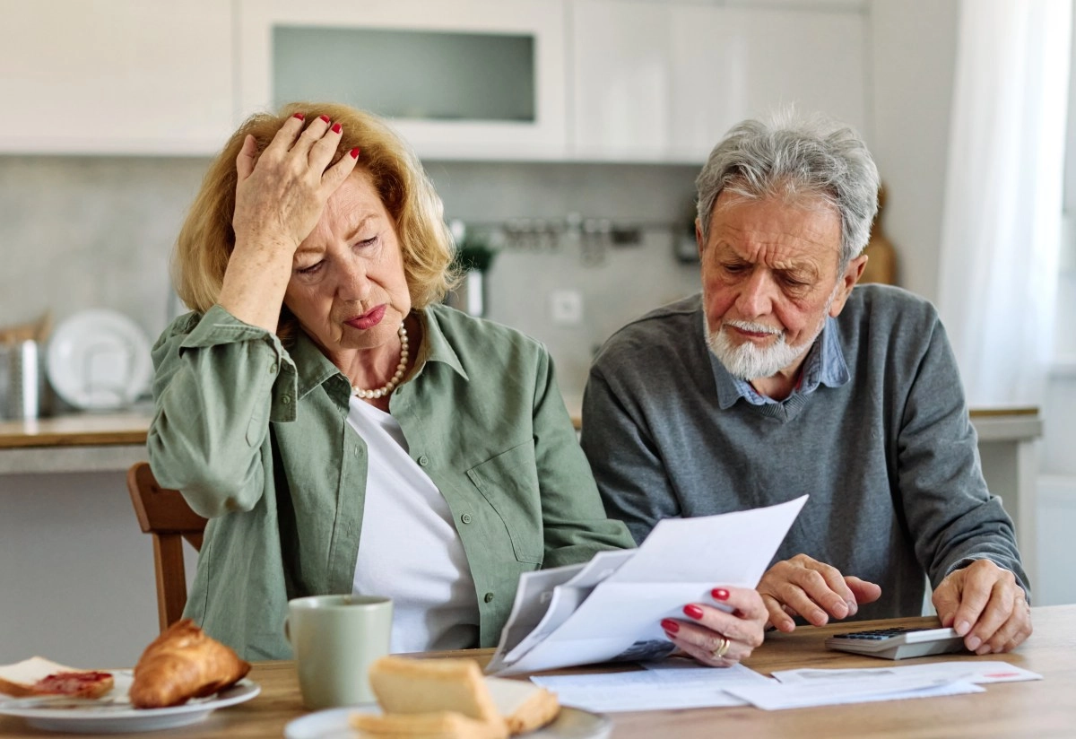 Retirees reveal 6 monthly expenses that they did not expect when they retired