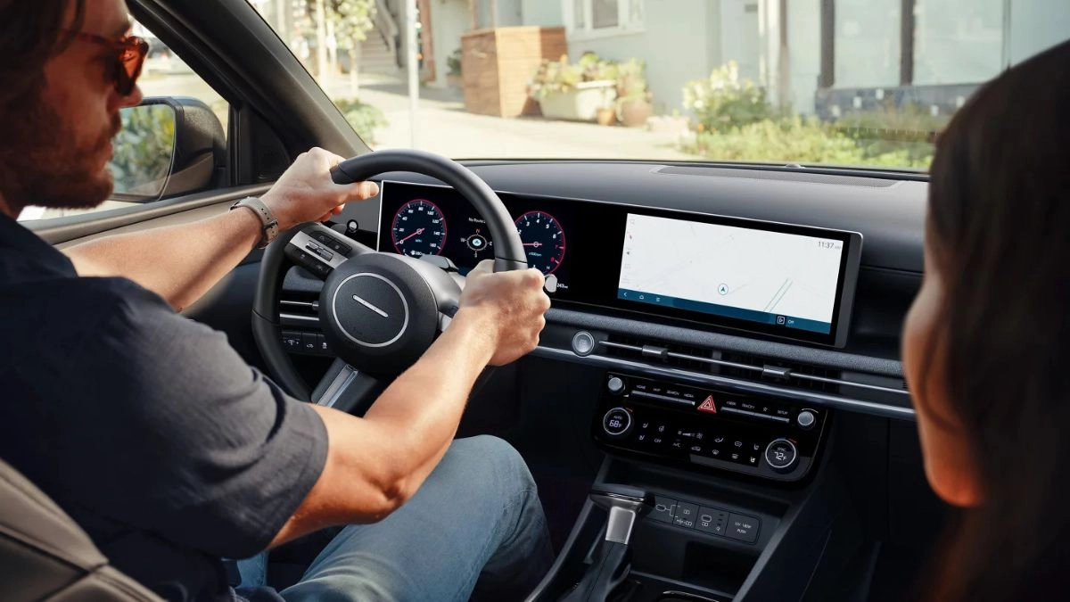 Driving a manual car could keep the brain more active