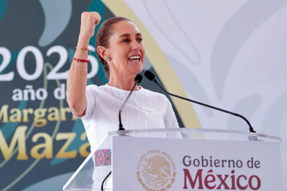 Trump spreads article against Sheinbaum that criticizes security strategy, and she responds: “Mexico is a friend of the 
