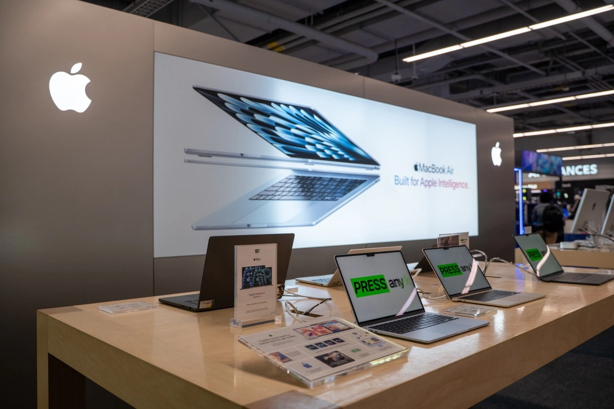 Apple Upgrade: the practical guide to rent your next iPhone, Mac, iPad or Apple Watch
