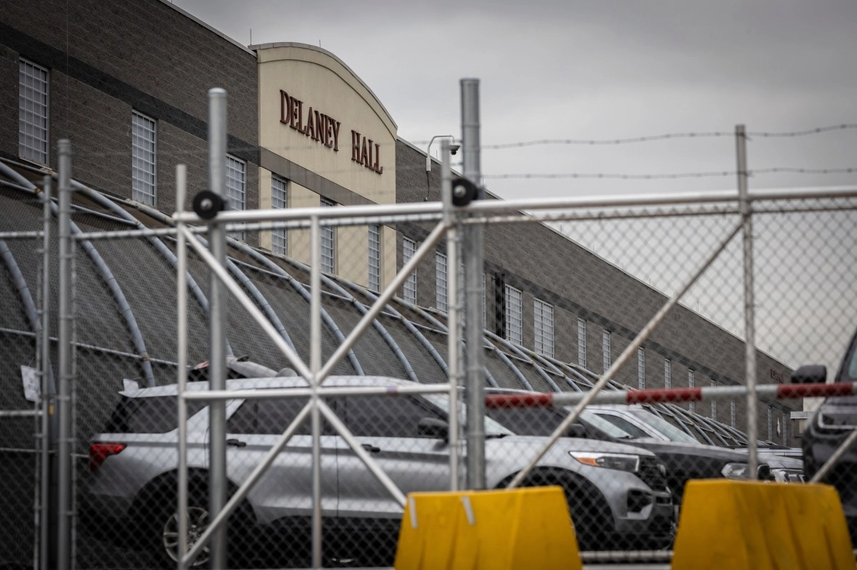 A Salvadoran immigrant dies at Delaney Hall, the ICE center in New Jersey