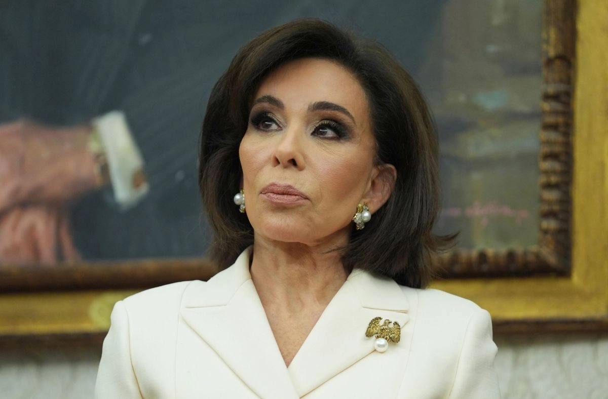 Trump says Jeanine Pirro “choked” while withdrawing the Reflecting Pond case