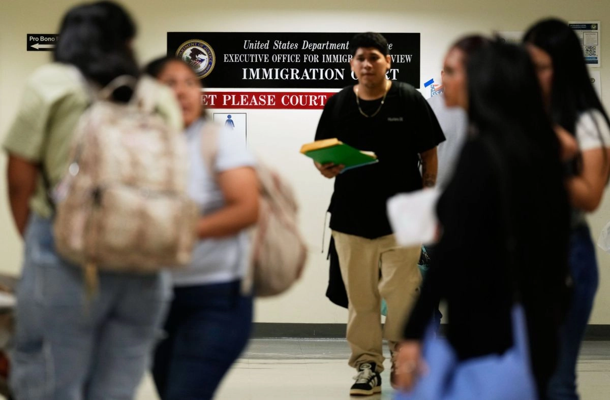 Trump imposes 84 billion in immigration fines on more than 103000 immigrants