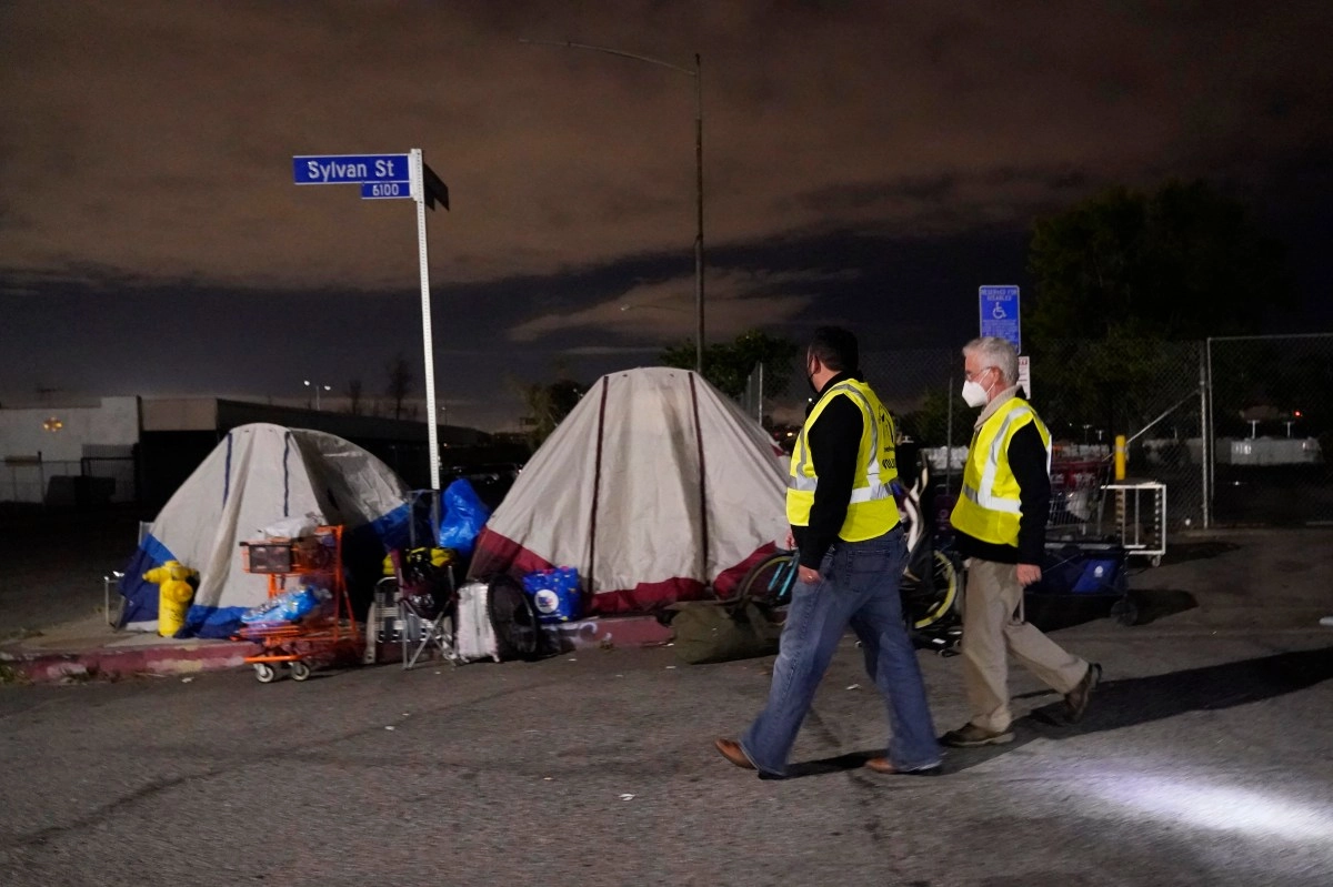 Los Angeles restructures its attention to the homeless crisis