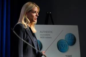 Government highlights DEA drug seizures and ensures that it attacks the cartels