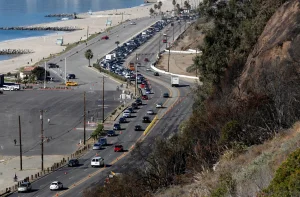 Tourist buses prohibited in area burned by Palisades Fire