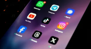 The social networks can be impacting your self esteem and levels of anxiety know how