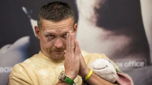 WBO grants 90 day medical extension to Oleksandr Usyk