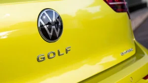 Volkswagen temporarily stops production of the Golf