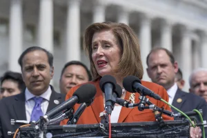Nancy Pelosi reproaches Donald Trump for turning the Supreme Court into a corrupt court