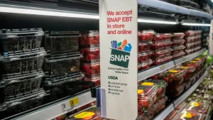 SNAP beneficiaries show interest in saving despite controversy over food stamps