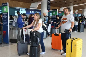 Hundreds of flight delays and cancellations at LAX