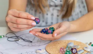 4 signs go through intense emotional stage in the final stretch of 2025