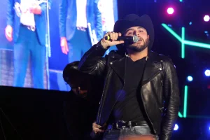Gerardo Ortiz obtains 3 years of supervised freedom after collaborating with the FBI