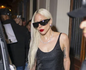 Lady Gaga surprises with an unexpected change of look