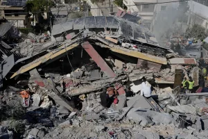 Iran launches a new missile attack against Israel after election of new supreme leader