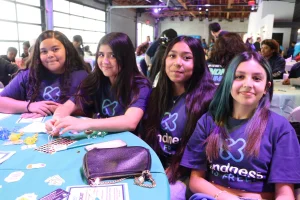 Young students from Los Angeles want and seek a better world