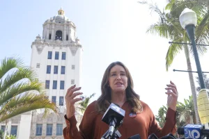 Caitlyn Jenner turns to Donald Trump for help correcting the gender on her passport