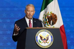 Four US and Mexican officials die in accident in Chihuahua after antidrug operation