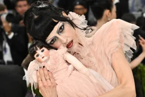 Review the most shocking looks from the Met Gala 2026!