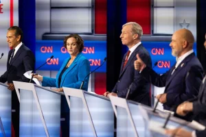 Taxes on millionaires, immigration and Trump mark the contest of the last debate in California