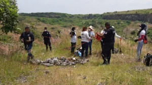 Searching mothers from Jalisco find 28 bags with human remains