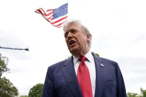 Trump warns that ceasefire is “incredibly fragile” following Iran's response