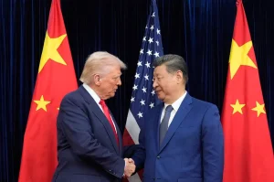Trump travels to China accompanied by Elon Musk, Tim Cook and other Wall Street leaders to meet Xi Jinping