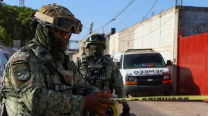 Kidnappers kill their victim during a police rescue operation in Sinaloa