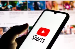 Clippers: the big business behind the viral videos you see on social networks