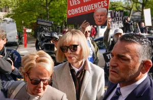 Trump avoids for now paying millionaire compensation in case E. Jean Carroll