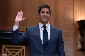 Kevin Warsh is appointed the new president of the Federal Reserve, approved by the Senate