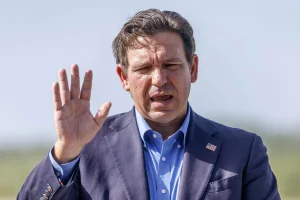 Ron DeSantis agrees that Alligator Alcatraz immigrant detention center will be dismantled