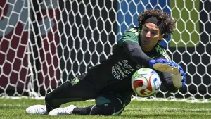 The Mexican team closes the second week of preparation for the 2026 World Cup with intensity and doubts