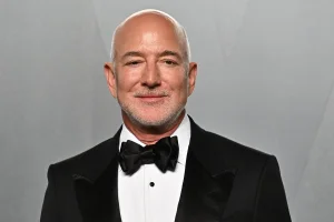 Jeff Bezos proposes that certain people not pay federal taxes
