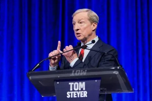 Tom Steyer is denounced for covert advertising with influencers and violations of electoral transparency