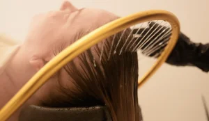 Why are Japanese-style hair massages becoming popular in the United States?