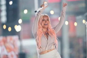 From Medellín to the world: Remezcla Más reviews Karol G's career in “Spotlight Sessions”