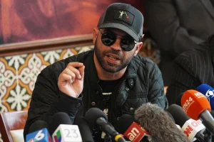 Enrique Tarrio, former leader of the Proud Boys who stormed the Capitol, will seek millions from the fund promoted by Tr