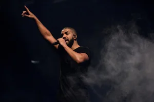Drake breaks Michael Jackson's record for most No. 1 hits on Billboard