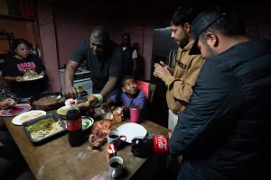 HRW accuses Trump of deporting more than 4,000 Cubans to Mexico and leaving them “abandoned”