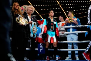 Amanda Serrano with fierce performance: Knocked out in two rounds